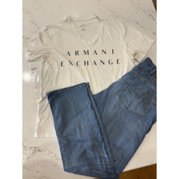 Armani Exchange Casual Crew T-Shirt White Black Front Print Size large - Picture 1 of 4